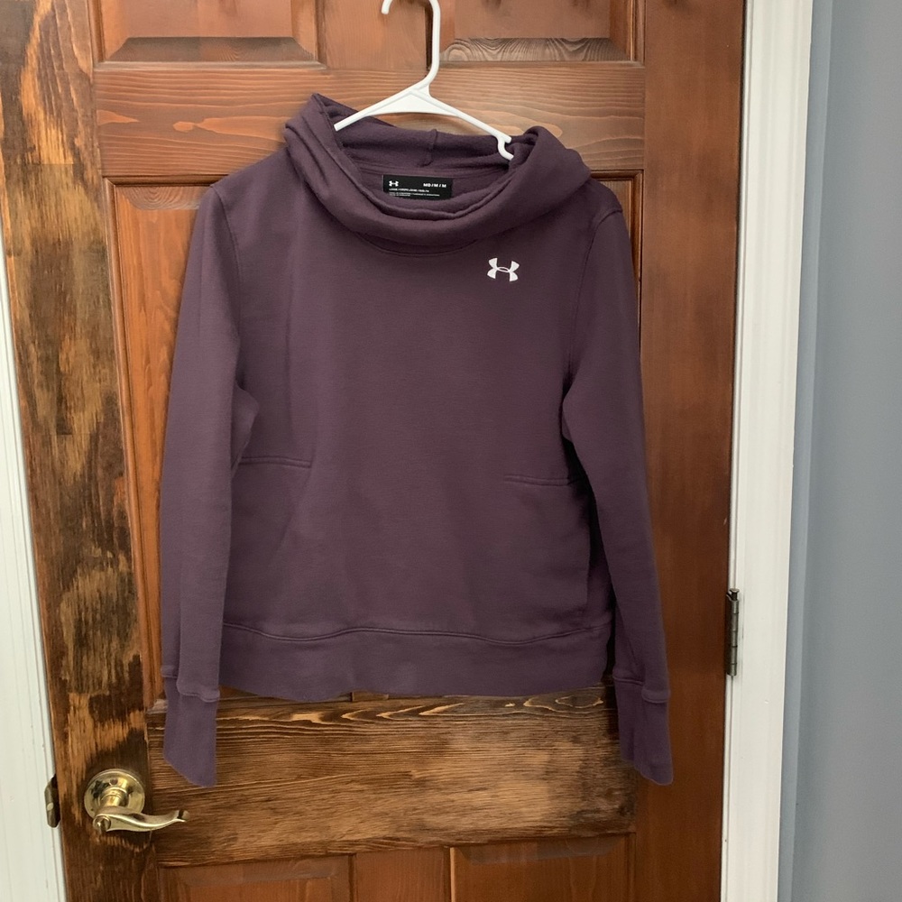 Purple short hoodie